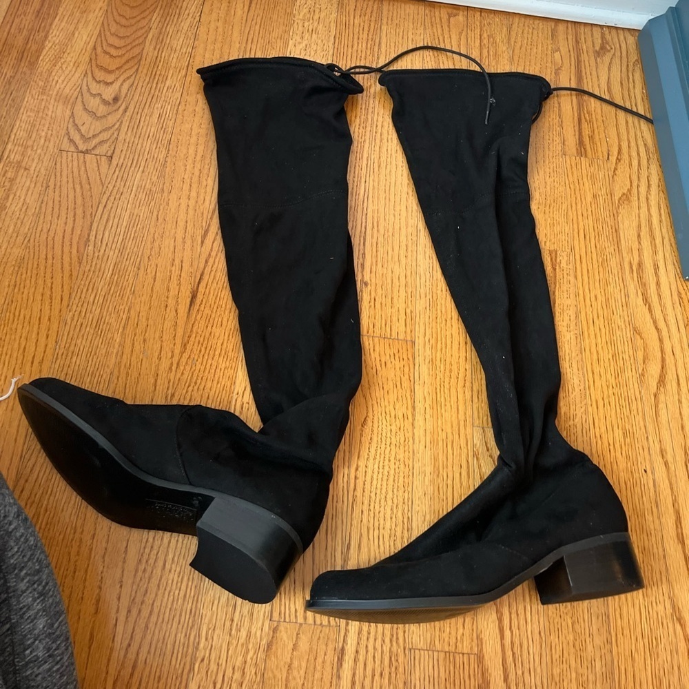 Charles By Charles David Gravity Gammon Suede Black Over-the-Knee Boots Size 9 - Picture 4 of 5